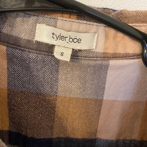 tyler boë half button flannel - Picture 3 of 3